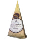 Morceau de fromage Galmesan vieilli