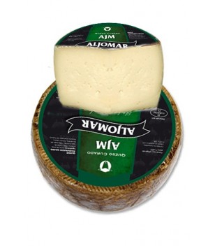 AJM aged sheep´s cheese (wedge)